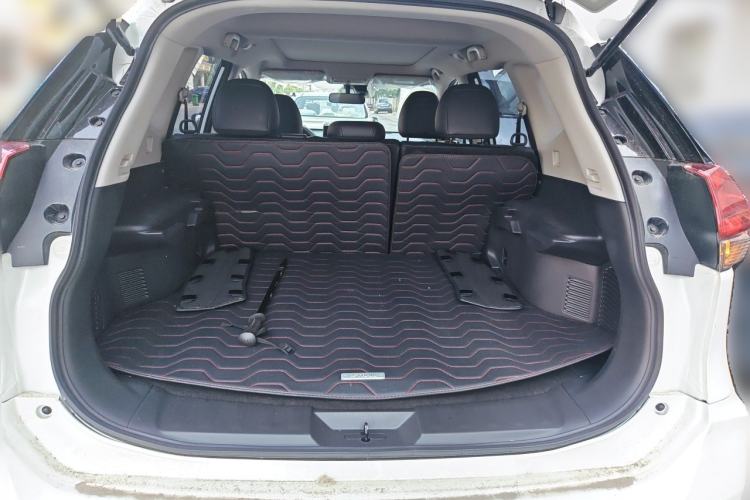 Used Nissan X-Trail 2025 Honor 2.0L Two-Wheel Drive Leading Edition Trunk