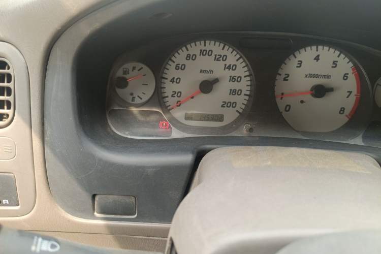 Used Nissan ZN Van 2011 2.4L Two-Wheel-Drive Standard Version 7-Seater ZN6493 Odometer Close Up