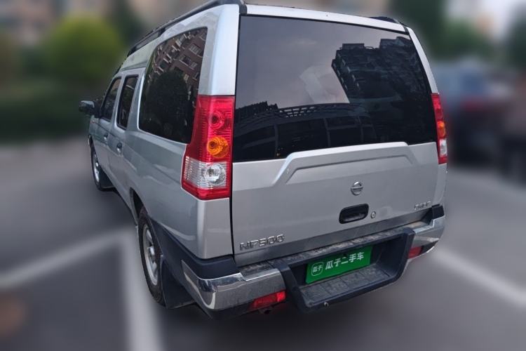 Used Nissan ZN Van 2013 2.4L Two-Wheel Drive Standard Model with 5 Seats Rear Left 45 Deg