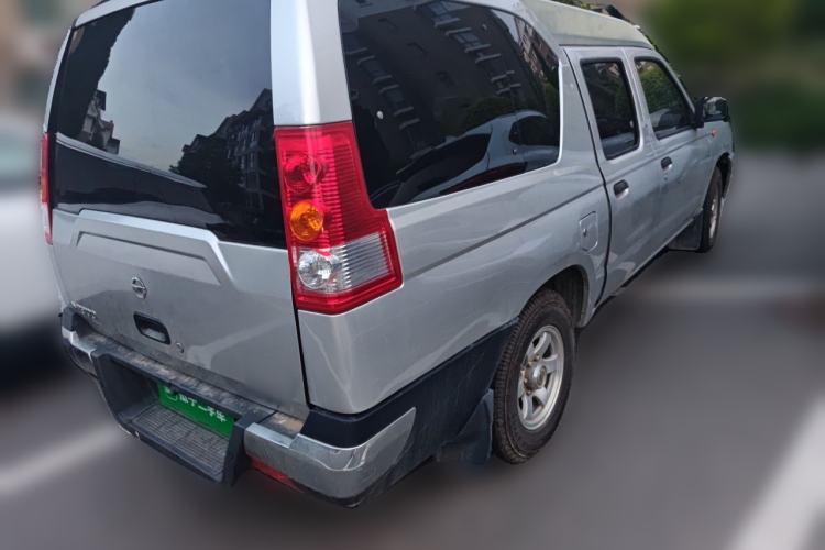 Used Nissan ZN Van 2013 2.4L Two-Wheel Drive Standard Model with 5 Seats Rear Right 45 Deg
