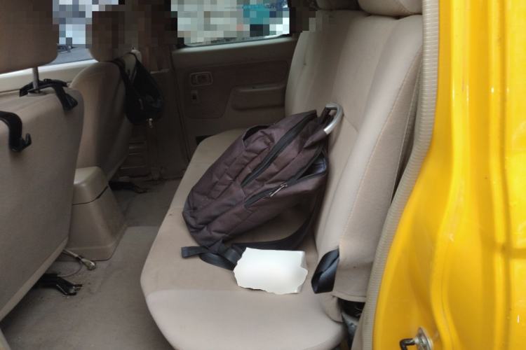 Used Nissan ZN Van 2013 2.4L Two-Wheel Drive Standard Model with 5 Seats Left Rear Seat