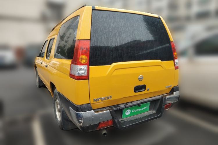 Used Nissan ZN Van 2013 2.4L Two-Wheel Drive Standard Model with 5 Seats Rear Left 45 Deg