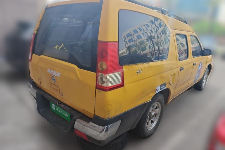 Used Nissan ZN Van 2013 2.4L Two-Wheel Drive Standard Model with 5 Seats Rear Right 45 Deg