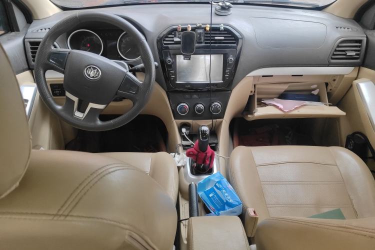 Used Nlmmotor Qiteng EX80 2015 1.5L Prestige Version DAM15DL Center Console