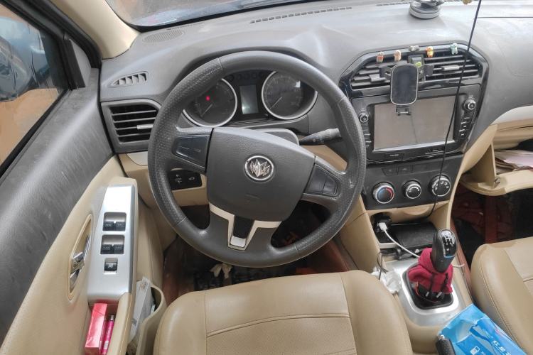 Used Nlmmotor Qiteng EX80 2015 1.5L Prestige Version DAM15DL Steering Wheel
