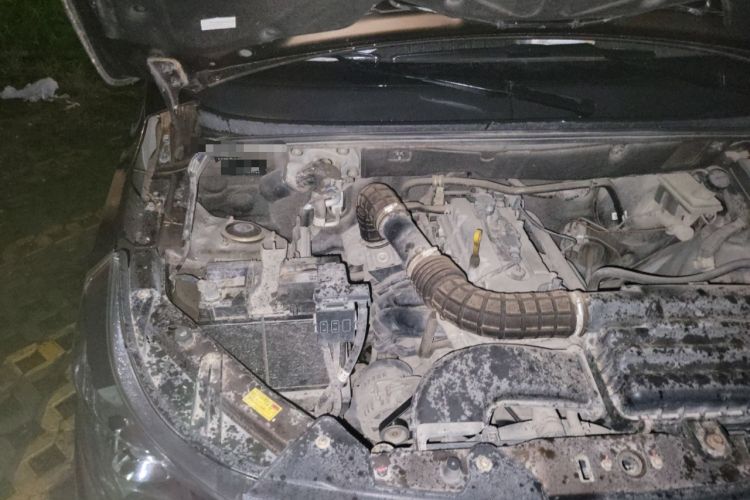 Used Nlmmotor Qiteng EX80 2015 1.5L Entry-Level DAM15DL Engine Bay Right