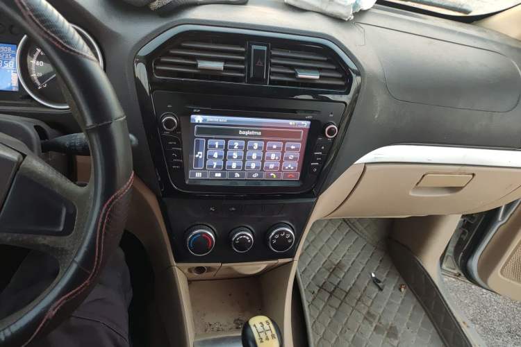 Used Nlmmotor Qiteng EX80 2015 1.5L Startup Version DAM15DL Audio And AC Panel