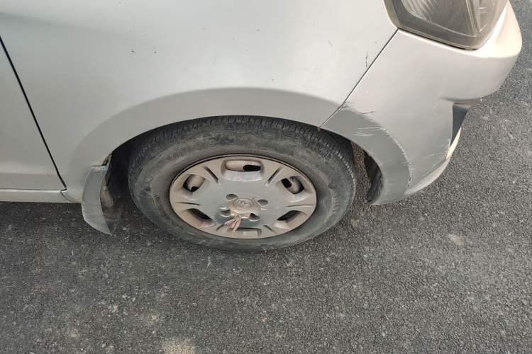 Used Nlmmotor Qiteng EX80 2015 1.5L Startup Version DAM15DL Right Front Wheel Hub