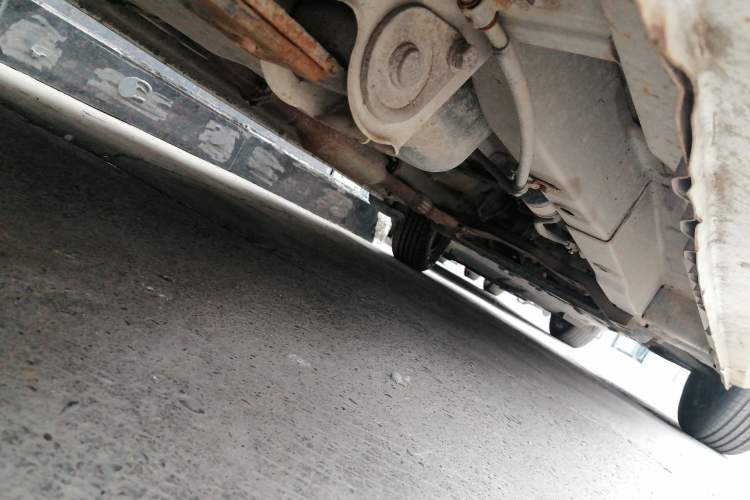 Used Nlmmotor Qiteng EX80 2015 1.5L Entry-Level DAM15DL Chassis Rear Right