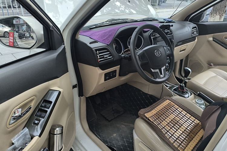 Used Nlmmotor Qiteng EX80 2015 1.5L Luxury Version DAM15DL Driver Seat