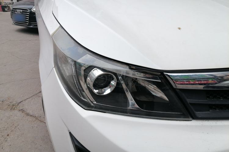 Used Nlmmotor Qiteng EX80 2015 1.5L Entry-Level DAM15DL Right Front Headlight