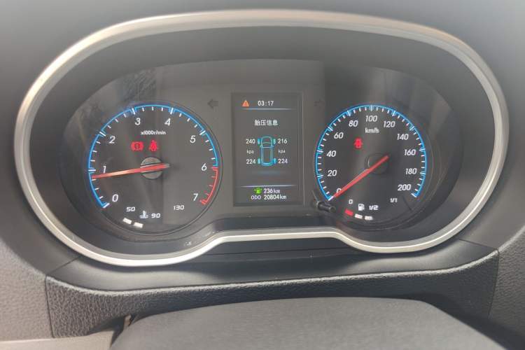 Used Nlmmotor Qiteng EX80 2021 1.5L Standard 7-Seater Odometer Close Up
