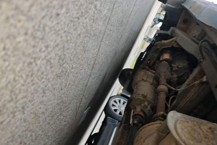 Used Nlmmotor Qiteng M70 2014 1.2L Entry-Level LJ469Q-AE2 Chassis Rear Left