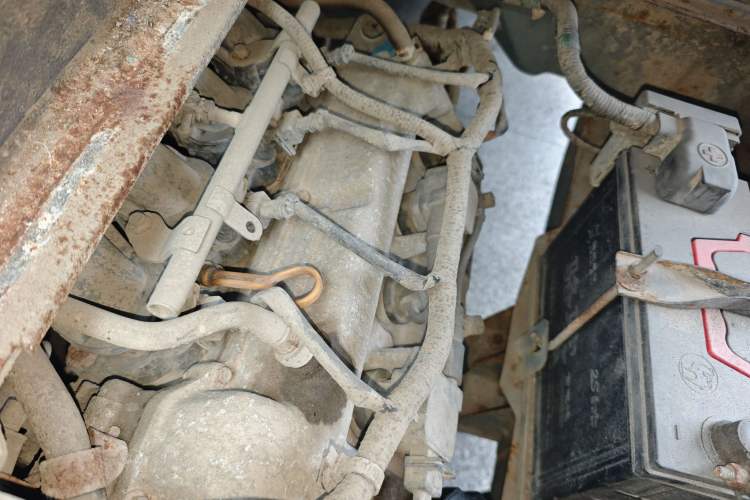 Used Nlmmotor Qiteng M70 2014 1.2L Entry-Level LJ469Q-AE2 Engine Bay Left
