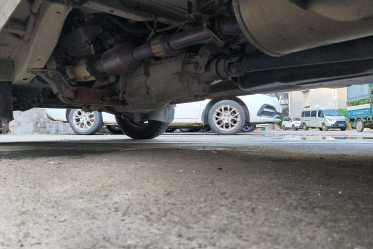 Used Nlmmotor Qiteng M70 2014 1.2L Wealthy Model LJ469Q-AE2 Chassis Front Left