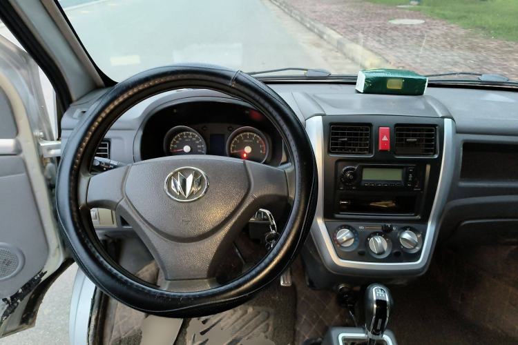 Used Nlmmotor Qiteng M70 2014 1.2L Practical Version LJ469Q-AE2 Steering Wheel