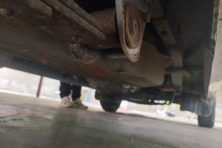 Used Nlmmotor Qiteng M70 2014 1.2L Entry-Level LJ469Q-AE2 Chassis Rear Right