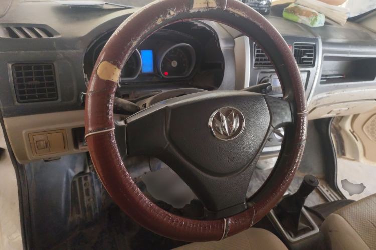 Used Nlmmotor Qiteng M70 2014 1.2L Entry-Level LJ469Q-AE2 Steering Wheel