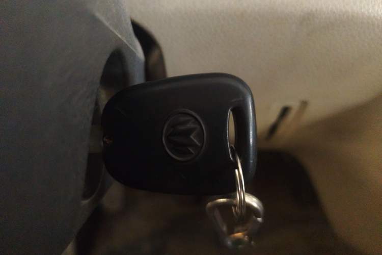 Used Nlmmotor Qiteng M70 2014 1.2L Entry-Level LJ469Q-AE2 Vehicle Key