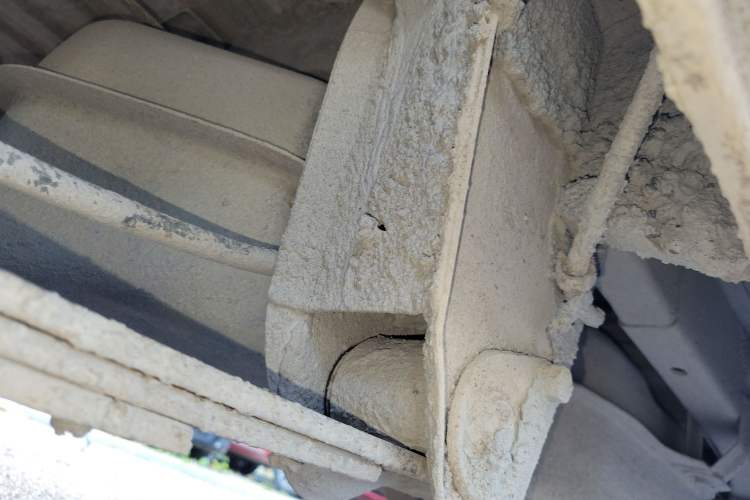 Used Nlmmotor Qiteng M70 2014 1.2L Entry-Level LJ469Q-AE2 Chassis Rear Right