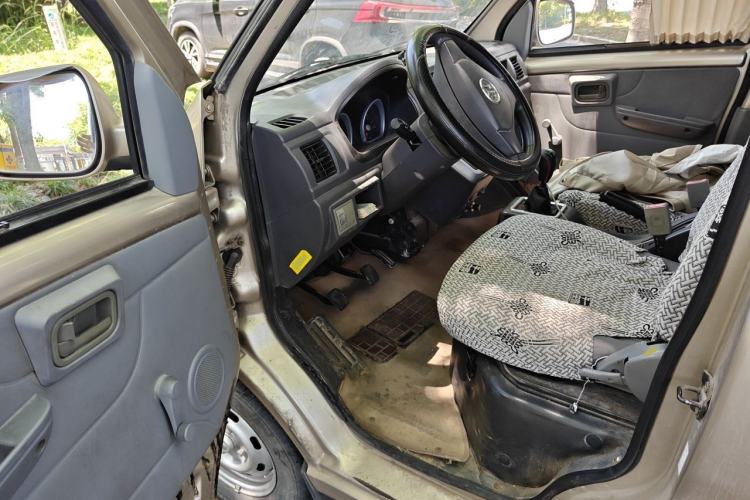 Used Nlmmotor Qiteng M70 2014 1.2L Entry-Level LJ469Q-AE2 Driver Seat