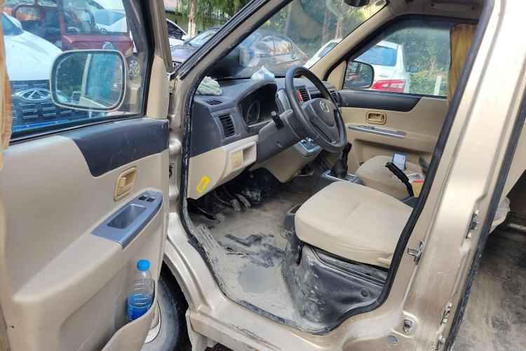Used Nlmmotor Qiteng M70 2014 1.2L Entry-Level LJ469Q-AE2 Driver Seat