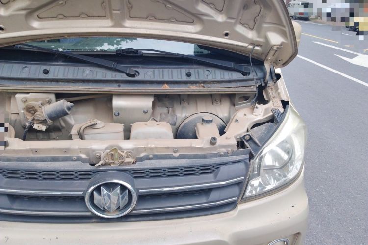 Used Nlmmotor Qiteng M70 2014 1.2L Entry-Level LJ469Q-AE2 Engine Bay Left