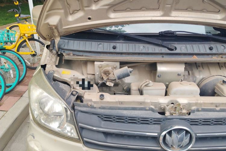 Used Nlmmotor Qiteng M70 2014 1.2L Entry-Level LJ469Q-AE2 Engine Bay Right