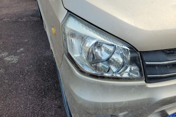 Used Nlmmotor Qiteng M70 2014 1.2L Entry-Level LJ469Q-AE2 Right Front Headlight