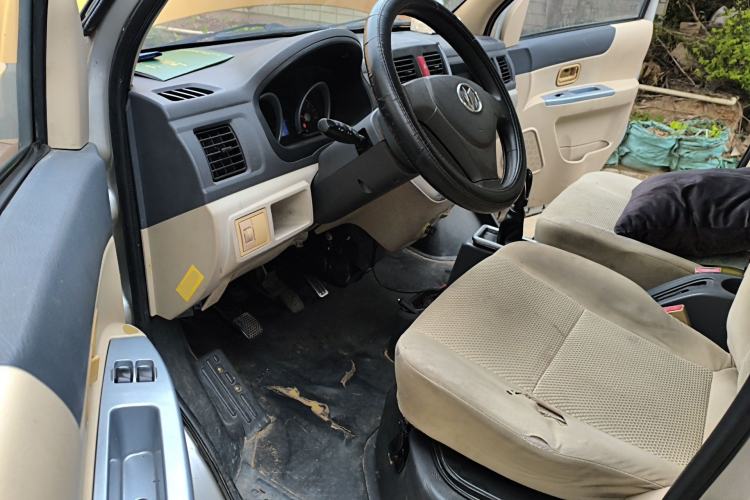 Used Nlmmotor Qiteng M70 2016 1.2L Wealthy Model Driver Seat