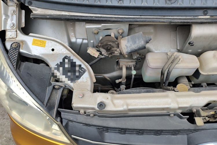 Used Nlmmotor Qiteng M70 2016 1.2L Wealthy Model Engine Bay Right