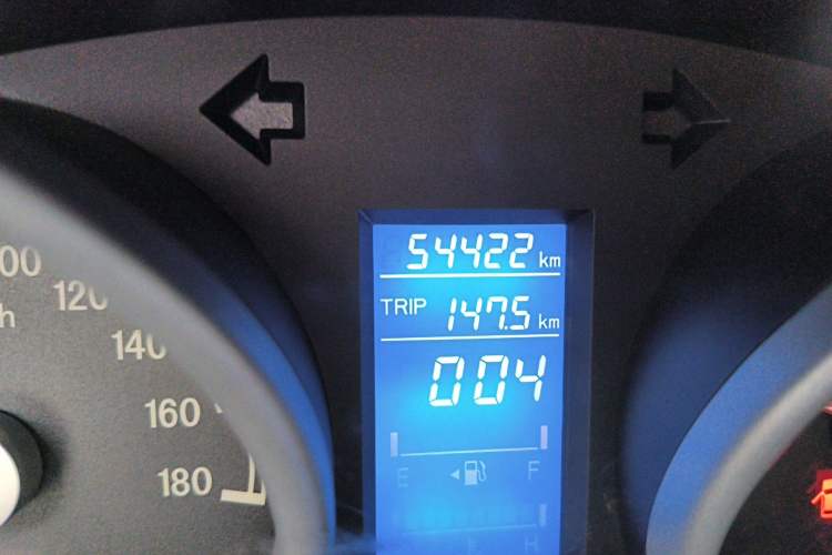 Used Nlmmotor Qiteng M70 2016 1.2L Wealthy Model Odometer Close Up