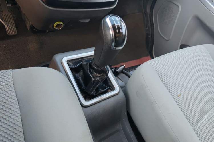 Used Nlmmotor Qiteng M70 2021 1.5L M70L Comfort Edition Gear Lever