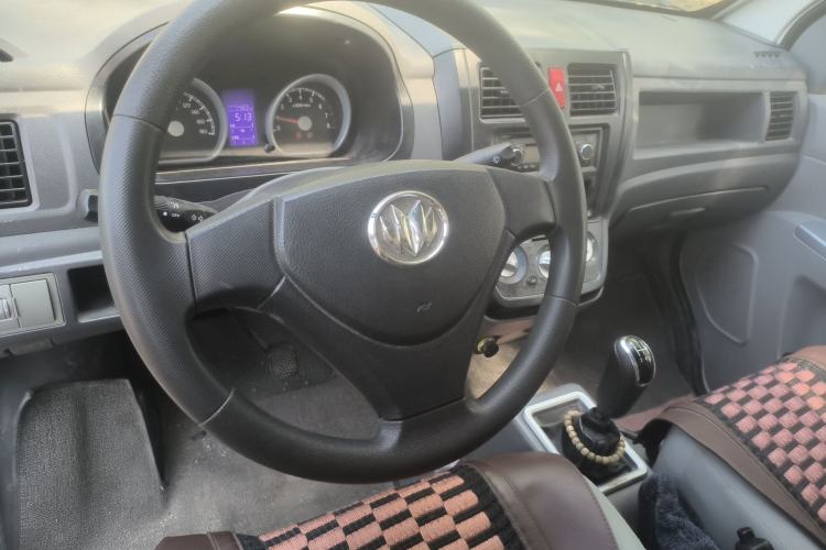Used Nlmmotor Qiteng M70 2021 1.5L M70L Comfort Edition Steering Wheel