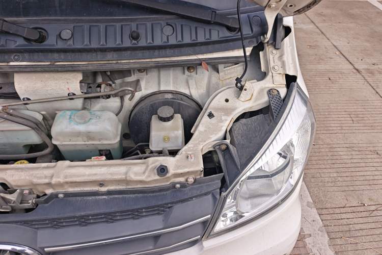 Used Nlmmotor Qiteng M70EV 2020 M70L-EV Long-Range Version Engine Bay Left
