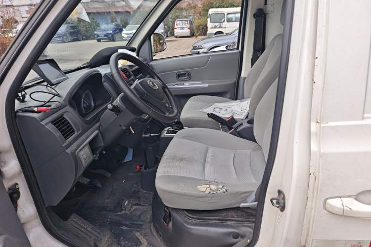 Used Nlmmotor Qiteng M70EV 2020 M70L-EV Long-Range Version Left Front Seat