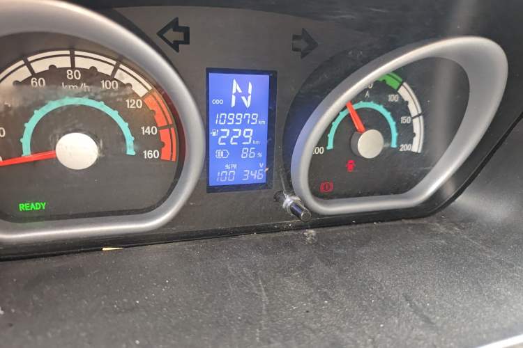 Used Nlmmotor Qiteng M70EV 2020 M70L-EV Long-Range Version Odometer Close Up