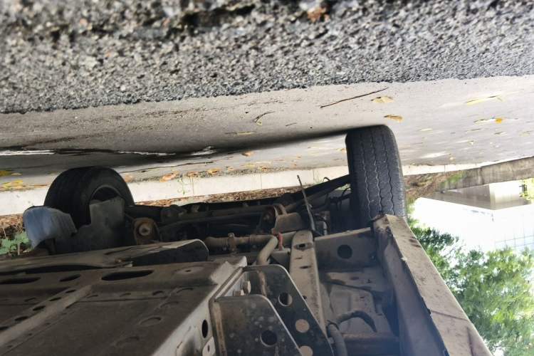 Used Nlmmotor Qiteng M70EV 2020 M70L-EV Long-Range Version Chassis Rear Left