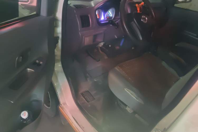 Used Nlmmotor Qiteng M70EV 2020 M70L-EV Standard Range Version Driver Seat