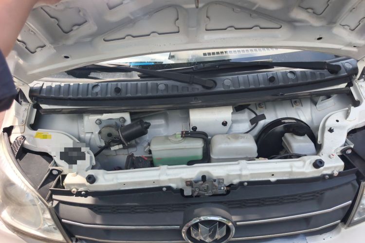 Used Nlmmotor Qiteng M70EV 2020 M70L-EV Standard Range Version Engine Bay