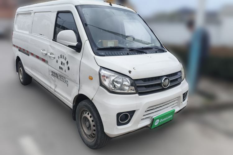 Used Nlmmotor Qiteng M70EV 2020 M70L-EV Long-Range Version Front Right 45 Deg