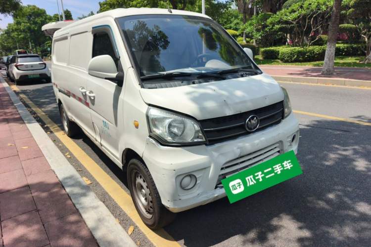 Used Nlmmotor Qiteng M70EV 2020 M70L-EV Standard Range Version Front Right 45 Deg