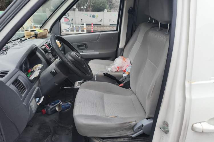 Used Nlmmotor Qiteng M70EV 2020 M70L-EV Long-Range Version Left Front Seat