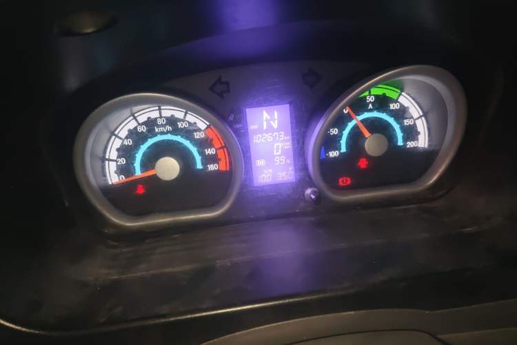 Used Nlmmotor Qiteng M70EV 2020 M70L-EV Standard Range Version Odometer Close Up