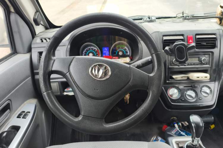 Used Nlmmotor Qiteng M70EV 2020 M70L-EV Long-Range Version Steering Wheel