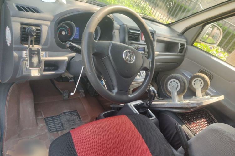 Used Nlmmotor Qiteng M70EV 2021 M70L-EV 7-Seater Passenger Version Center Console