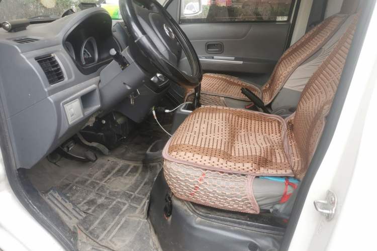 Used Nlmmotor Qiteng M70EV 2021 M70L Wealthy Edition 41.86 kWh Driver Seat