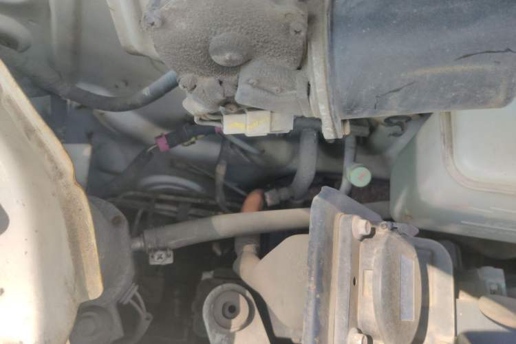 Used Nlmmotor Qiteng M70EV 2021 M70L-EV 7-Seater Passenger Version Engine Bay Right