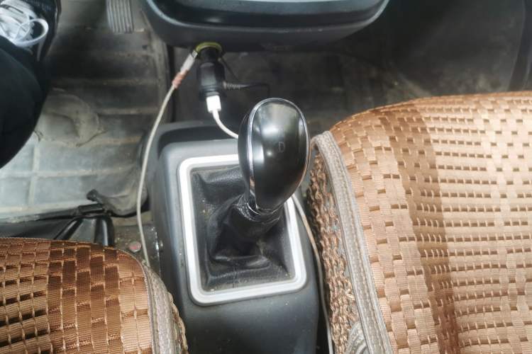 Used Nlmmotor Qiteng M70EV 2021 M70L Wealthy Edition 41.86 kWh Gear Lever