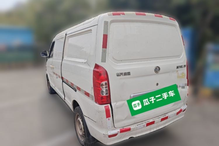 Used Nlmmotor Qiteng M70EV 2021 M70L Wealthy Edition 41.86 kWh Rear Left 45 Deg